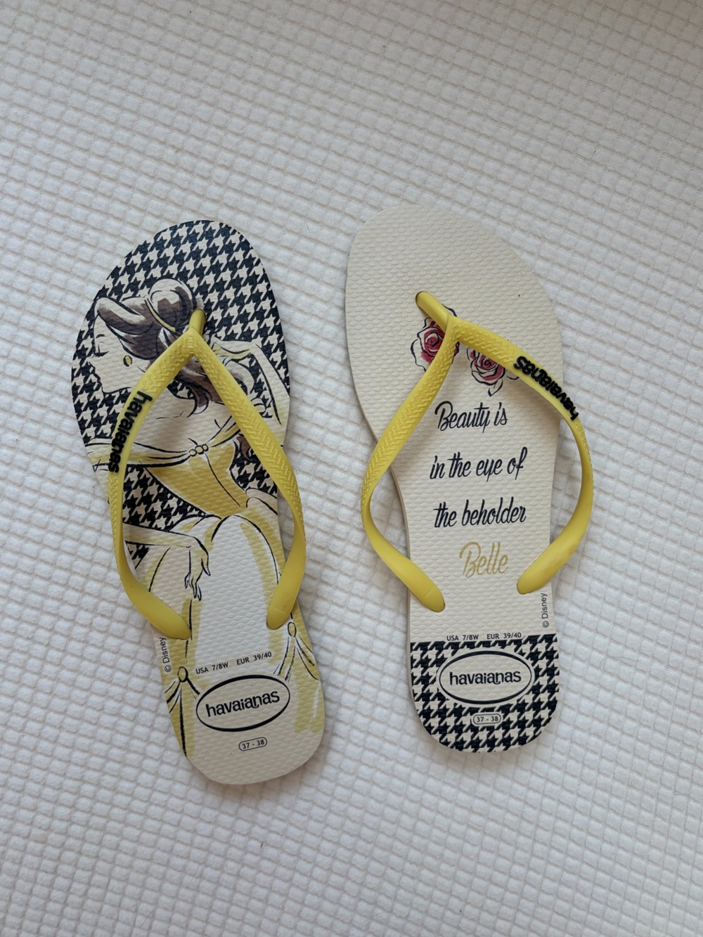 Houndstooth Beauty and the Beast Graphic Print Disney x Havainas Flip Flops